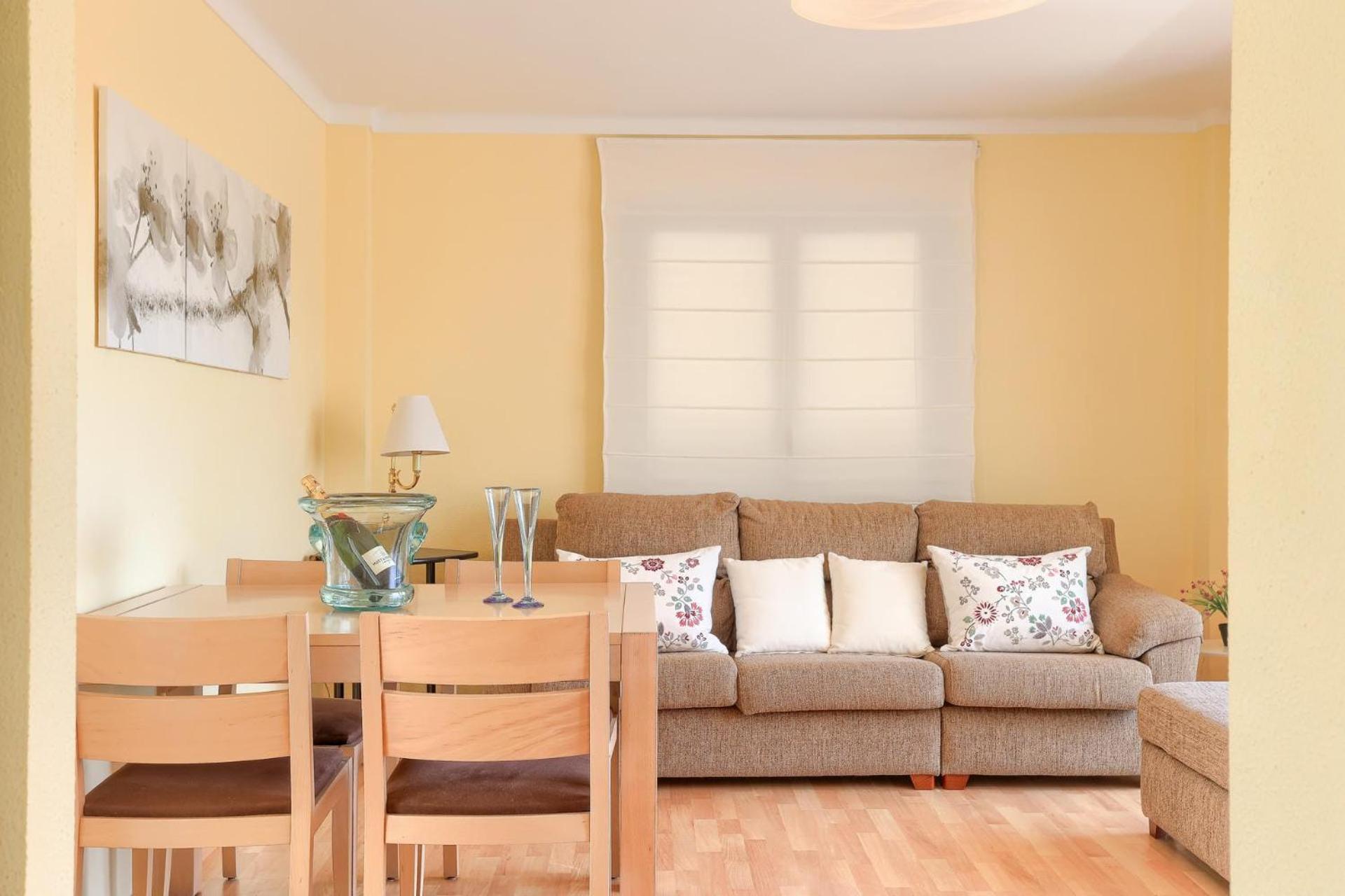 Rosa 16-rentallorca Apartamento *
